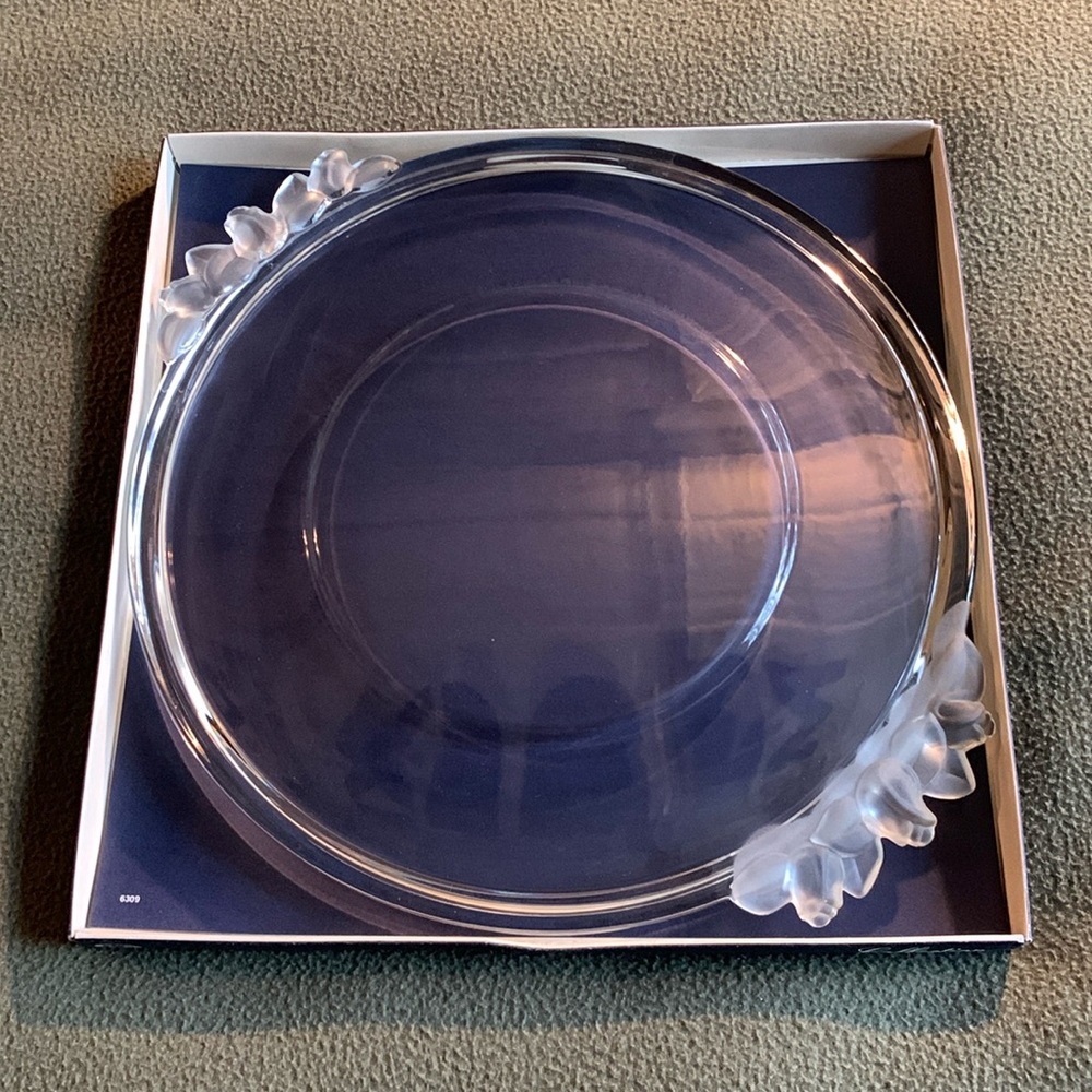 Vintage Original Walther Glas Collection Siebenstern Rose plate. Approx 13 1/2”